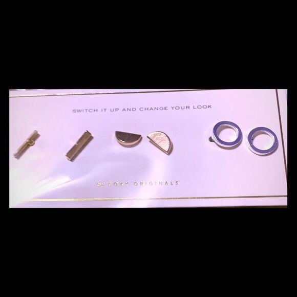 NWT Geo Earring Studs in Mix Metals - Picture 5 of 10